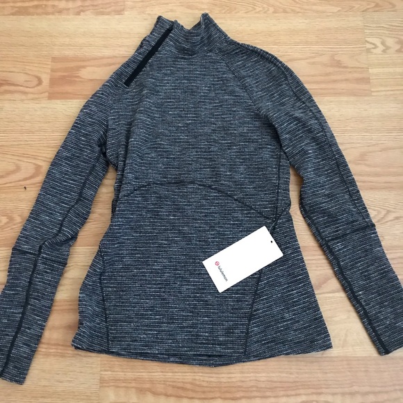 lululemon brisk running half zip